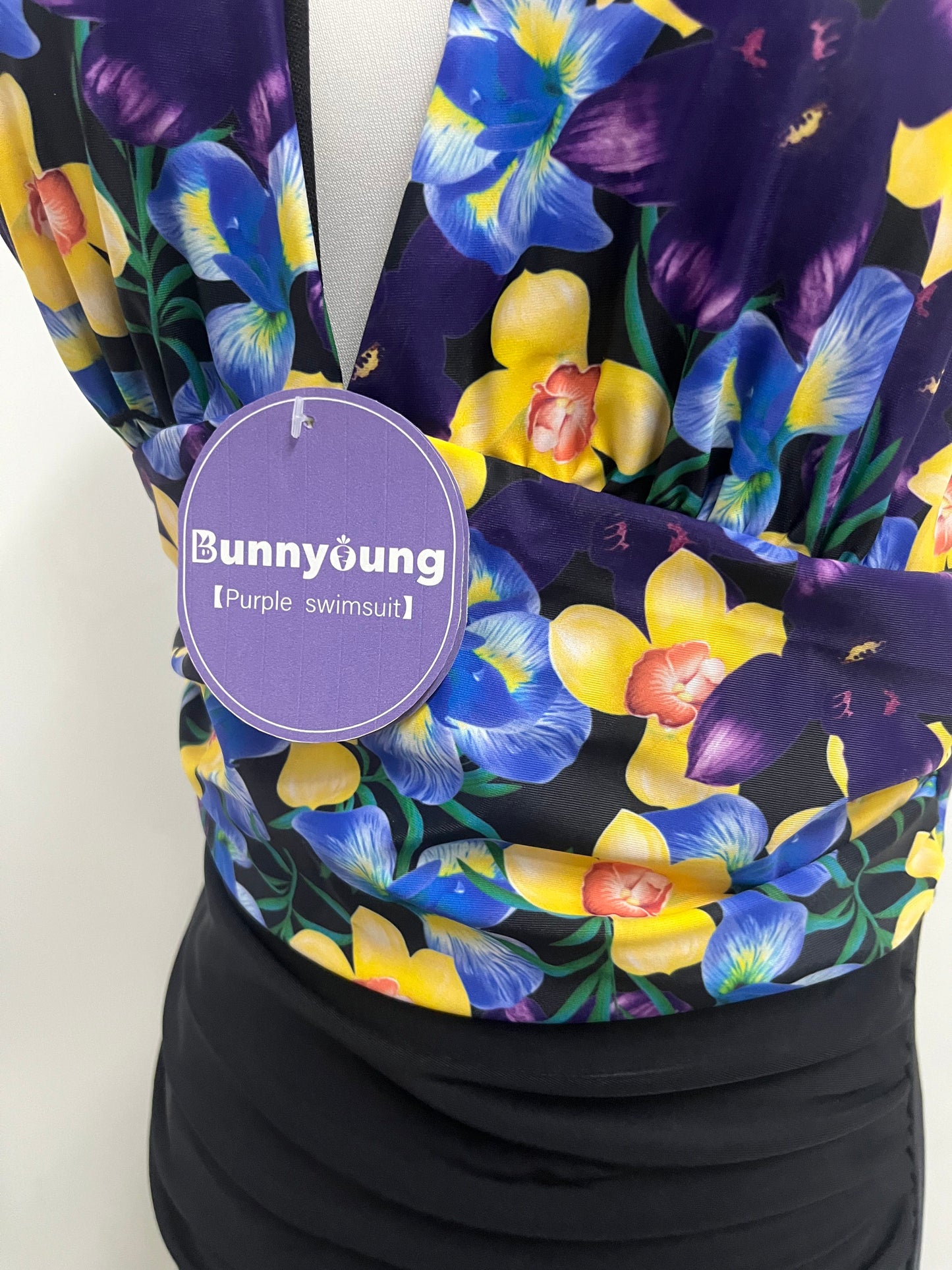 【Bunnyoung Purple Floral Halter Swimsuit】—— Vibrant & Stylish Beachwear