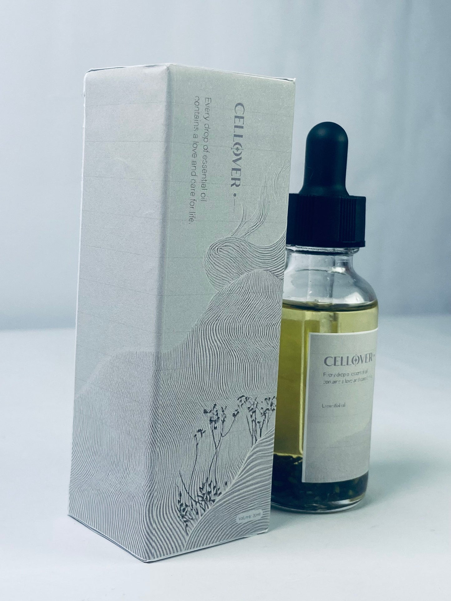 CELLOVER Eucalyptus Essential Oil,Therapeutic Grade,Premium Quality Perfect for Aromatherapy (30ml)