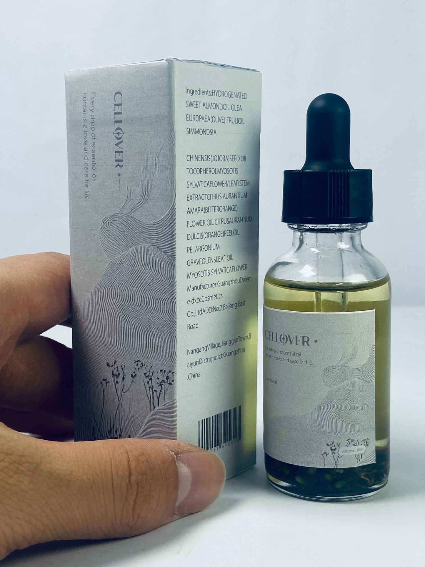 CELLOVER Eucalyptus Essential Oil,Therapeutic Grade,Premium Quality Perfect for Aromatherapy (30ml)