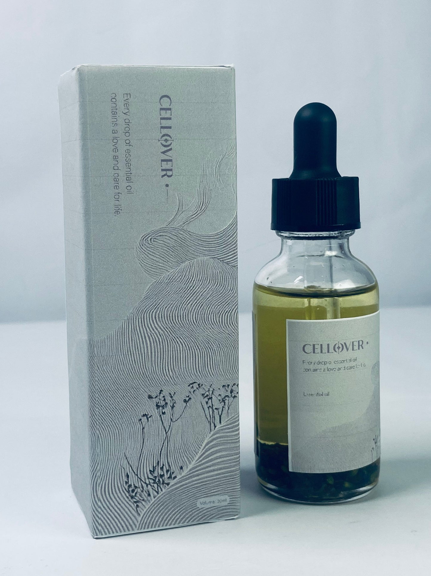 CELLOVER Eucalyptus Essential Oil,Therapeutic Grade,Premium Quality Perfect for Aromatherapy (30ml)