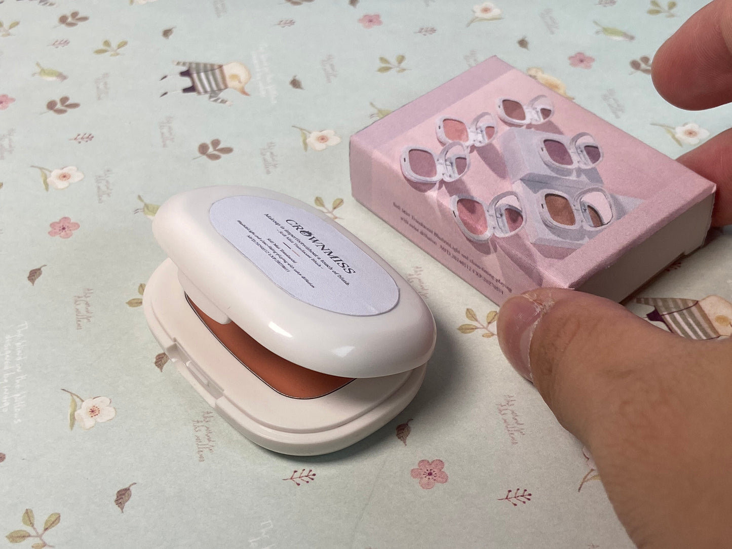 CROWNMISS Powder Blush, Radiant Glow Face Blusher, Blendable Formula, Lasting Moisturizing, Ultra Fine Lightweight Texture, Natural Cherry Color