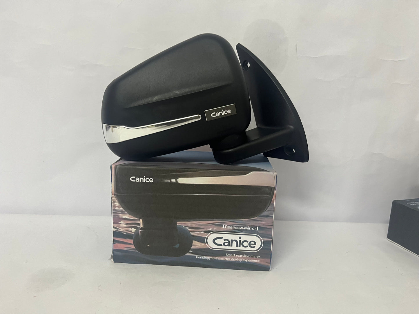 Canice Wide-Angle Auxiliary Car Rear View Mirror - Broaden Vision, Secure Every Journey
