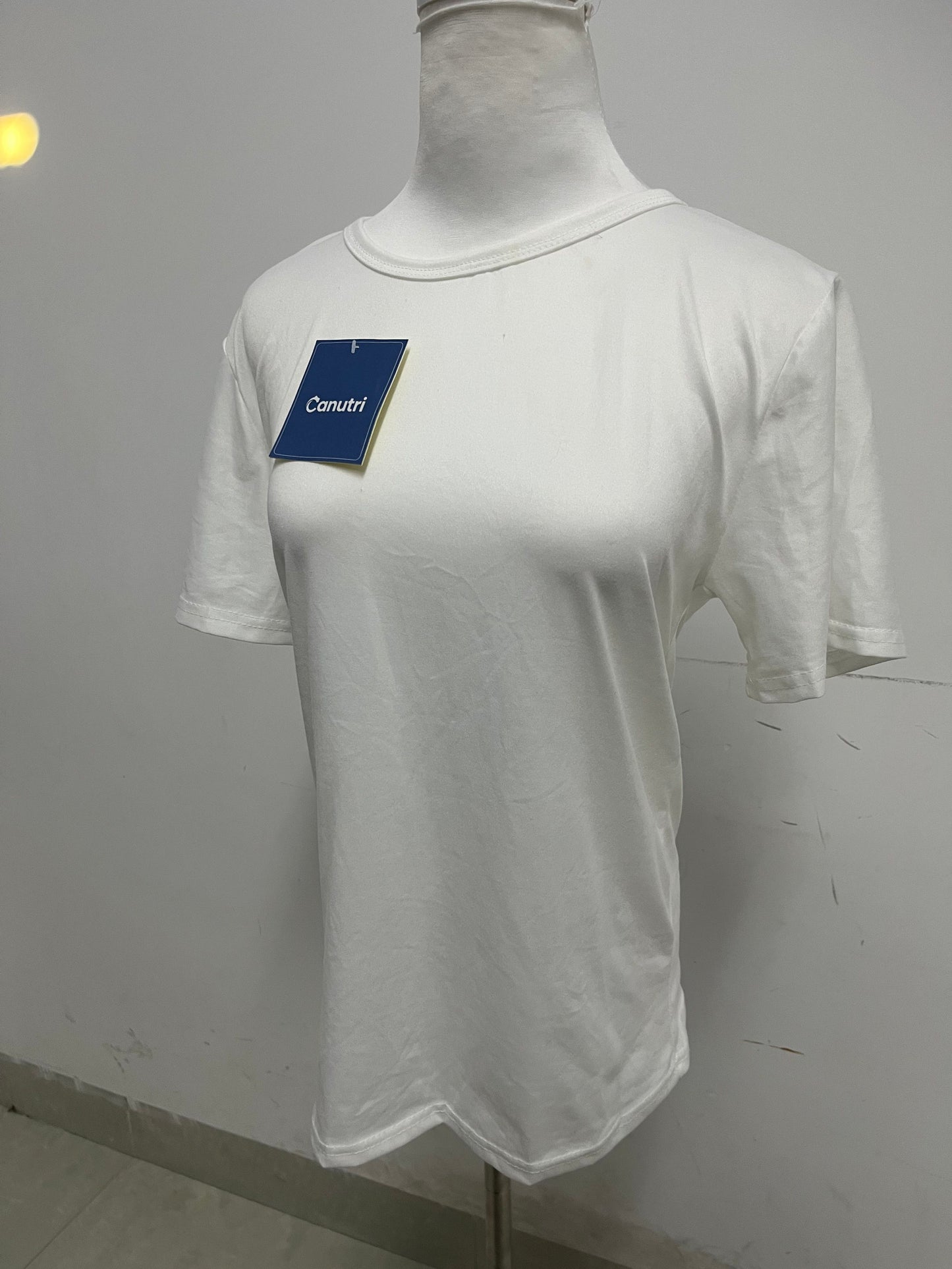 【Canutri White T-shirt】—— Comfortable & Versatile Daily Wear