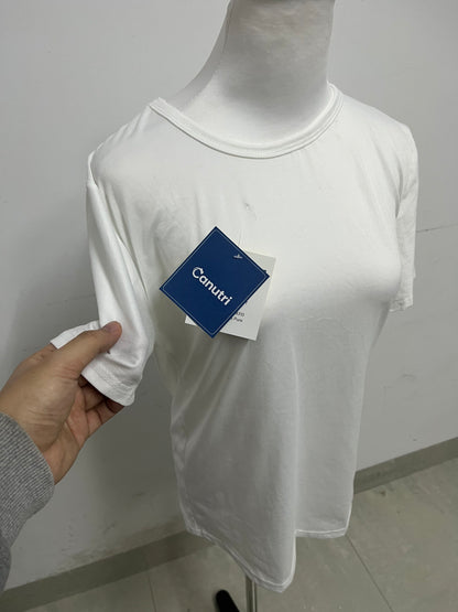 【Canutri White T-shirt】—— Comfortable & Versatile Daily Wear