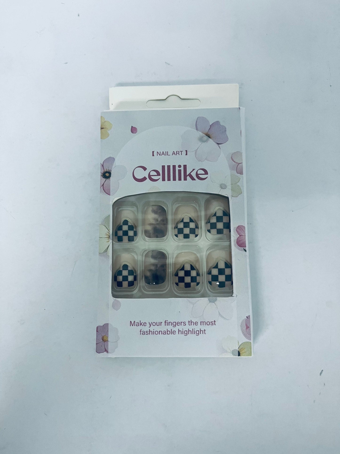 Celllike Checkerboard & Smudge Nail Art Tips - Fashion Nails in Minutes