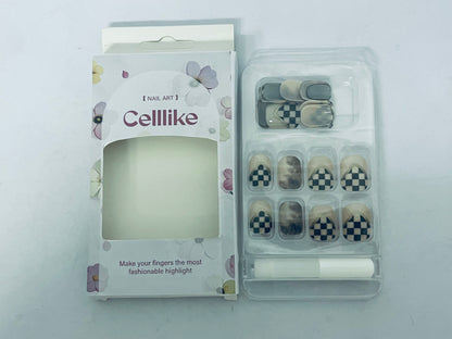 Celllike Checkerboard & Smudge Nail Art Tips - Fashion Nails in Minutes