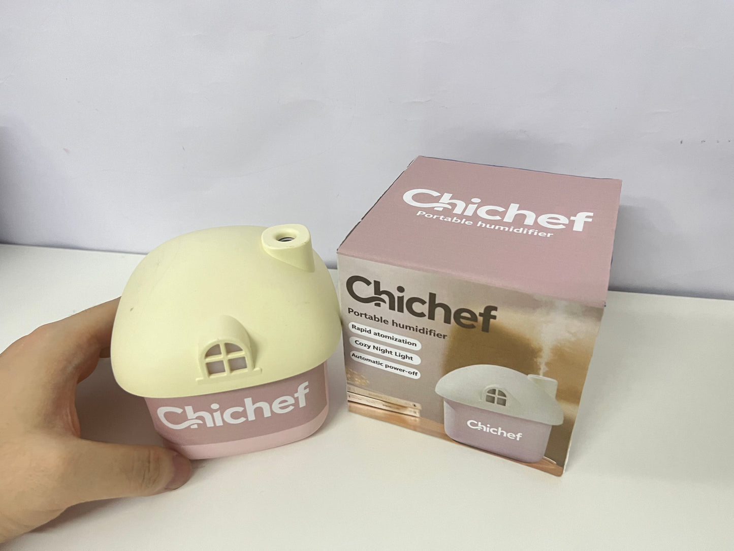【Chichef House-Shaped Portable Humidifier】—— Cute & Functional Moisture Companion
