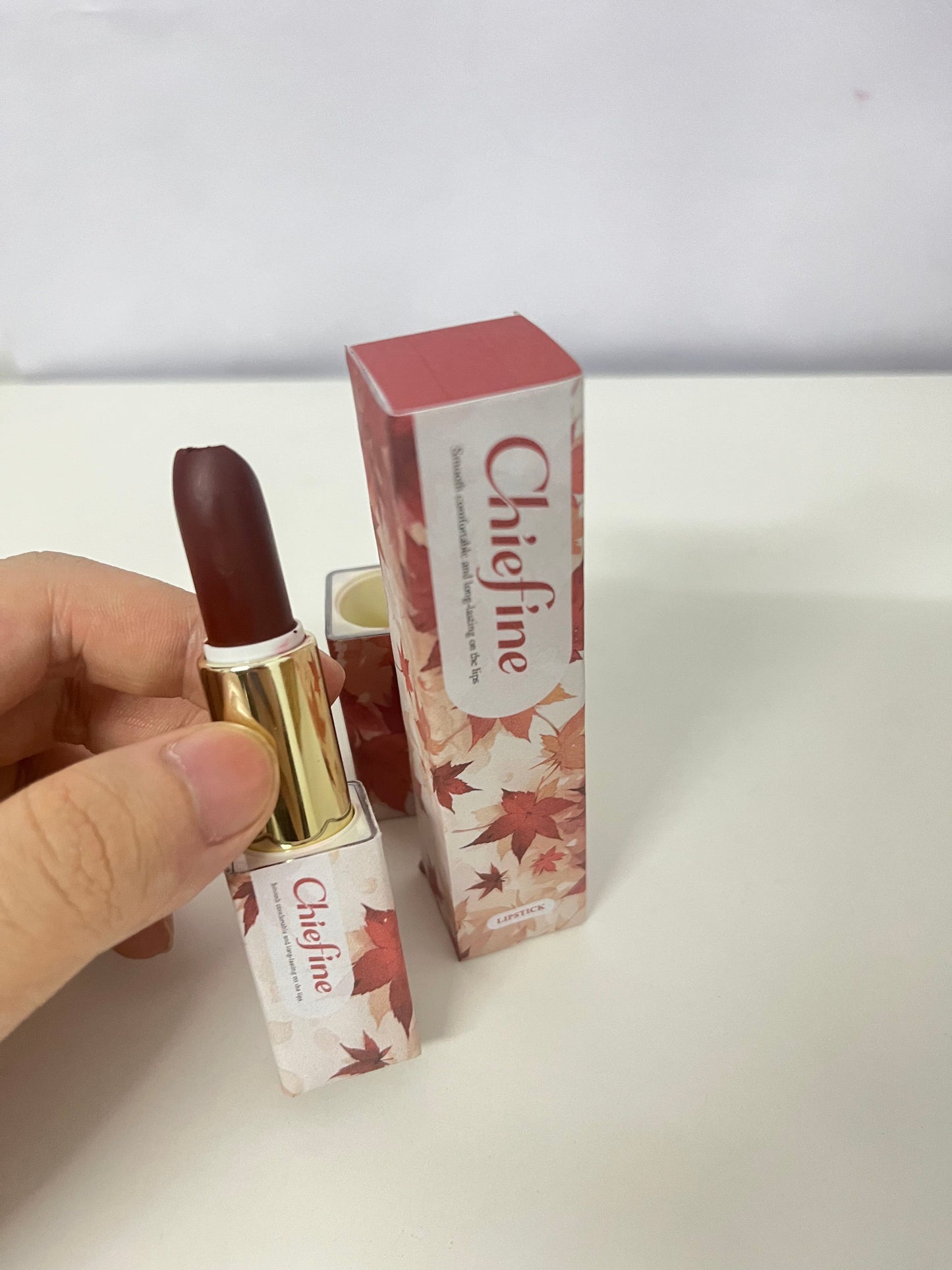 Chiefine Maple Leaf Series Long-Lasting Velvet Lipstick | Autumn & Winter Flattering Matte Finish, Non-Sticky & All-Day Wear
