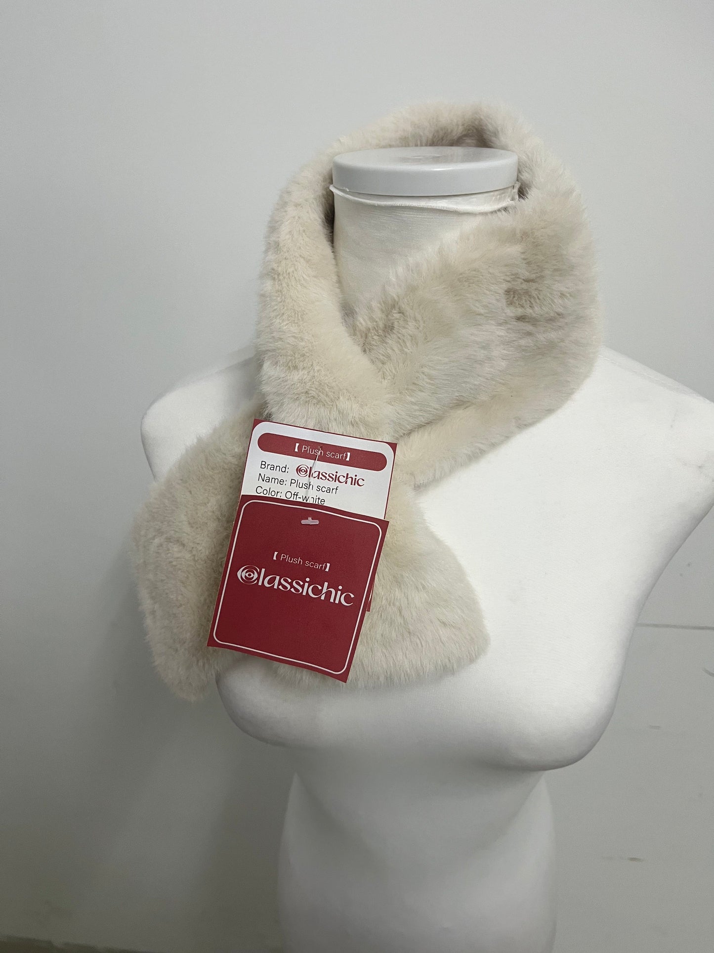 Classichic Off-White Scarf - 100% Polyester Faux Fur for Cozy Elegance
