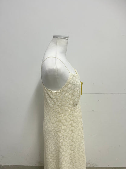 Classichic Yellow Skirt - Slim Fit Midi with Intricate Floral Lace Design