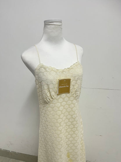 Classichic Yellow Skirt - Slim Fit Midi with Intricate Floral Lace Design