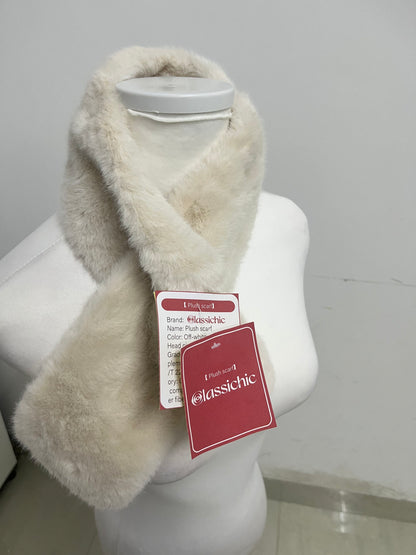 Classichic Off-White Scarf - 100% Polyester Faux Fur for Cozy Elegance
