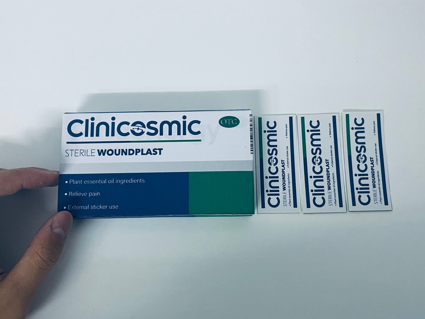 Clinicosmic Essential Oil Soothing Sterile Woundplast Gentle Pain-Relieving Wound Care Item