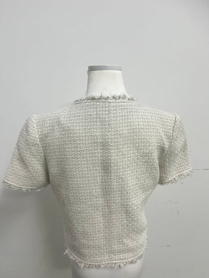 【CloSelf White Short-Sleeve Coat】——Chic Textured Outerwear for Daily Elegance