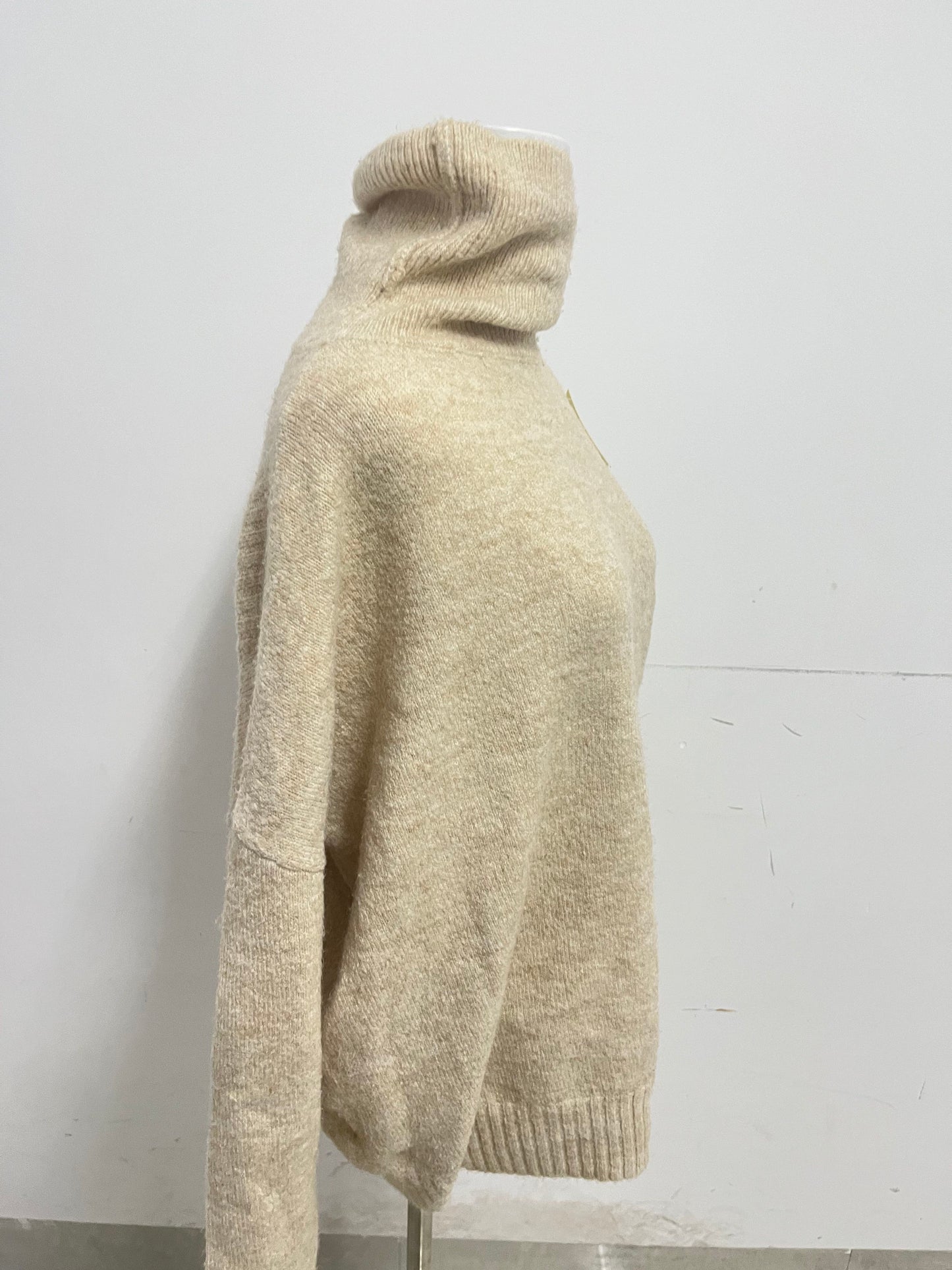 【CloSelf Khaki Turtleneck Knitted Sweater】——Cozy & Stylish Top for Daily Comfort