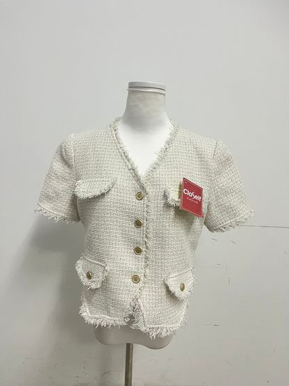 【CloSelf White Short-Sleeve Coat】——Chic Textured Outerwear for Daily Elegance