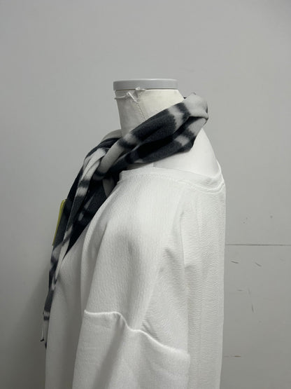 【Cloudesign Black and White Plaid Scarf】—— Stylish & Cozy Daily Matching Essential