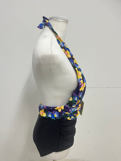 【Collegenie Floral Halter Swimsuit】——Vibrant & Stylish Swimwear for Summer