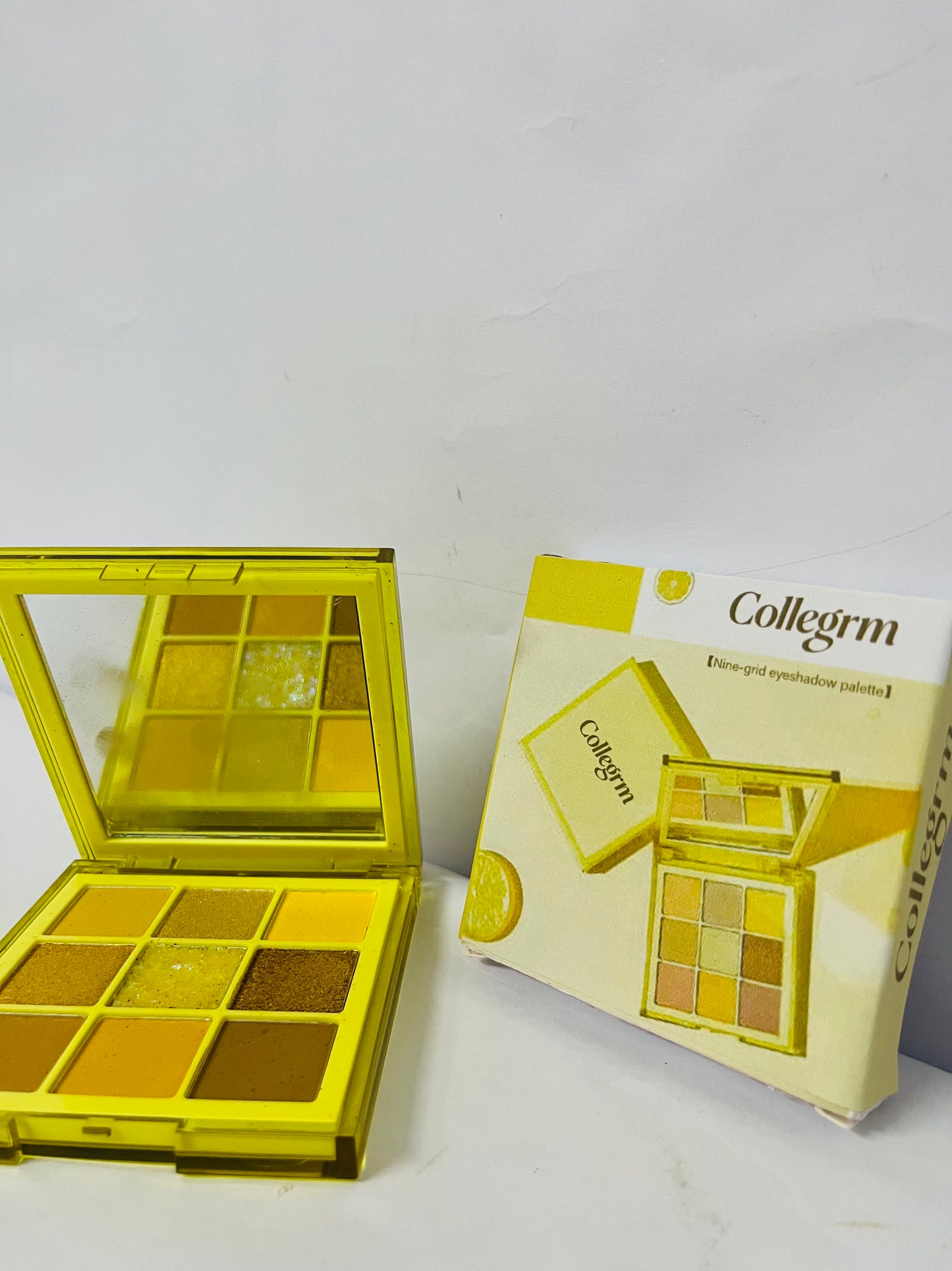 Collegrm Beauty Citrus Queen - 9 Shades in 1 Makeup Palette - 02 LEMON
