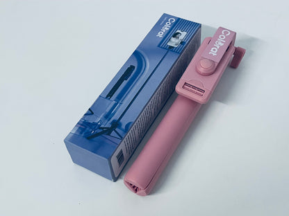 Colorat Foldable Pink Selfie Stick - 3-in-1 Design for Group Shots & Vlogging