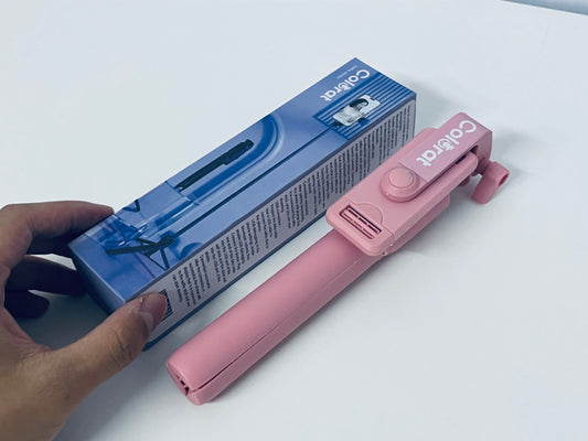 Colorat Foldable Pink Selfie Stick - 3-in-1 Design for Group Shots & Vlogging