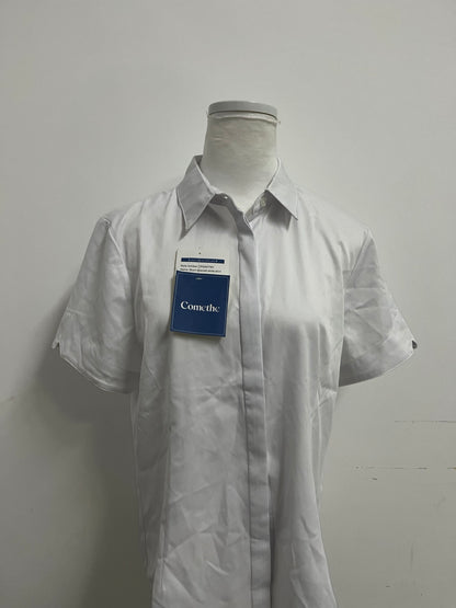 Comethe White Short-Sleeve Shirt Minimalist Commute Style A Comfortable & Proper Item for Workplace & Daily Wear