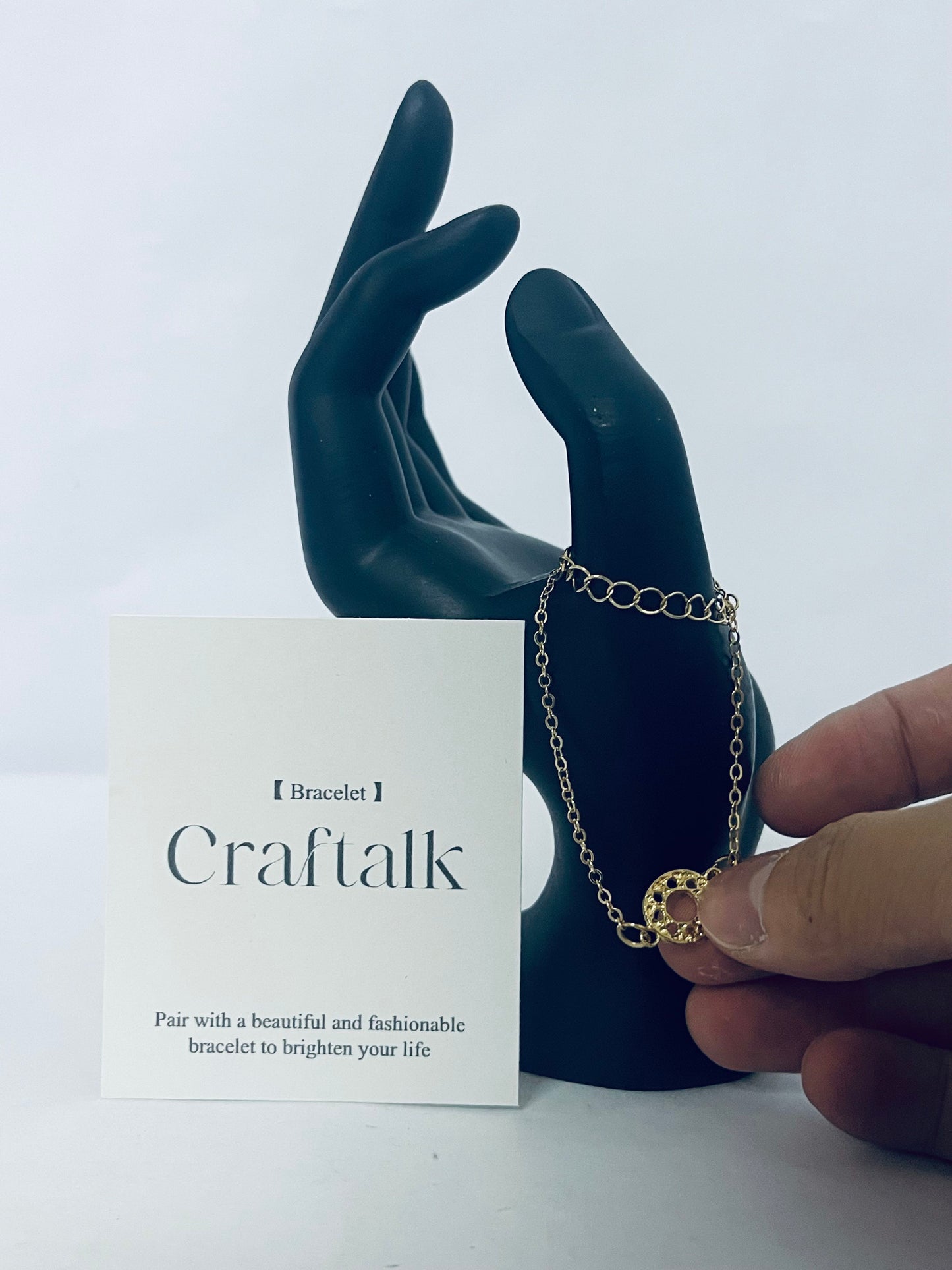 Craftalk Hollow Circle Double-Layer Bracelet, Niche Design Gold Jewelry, Daily Wear Light Luxury Elegant Accessory