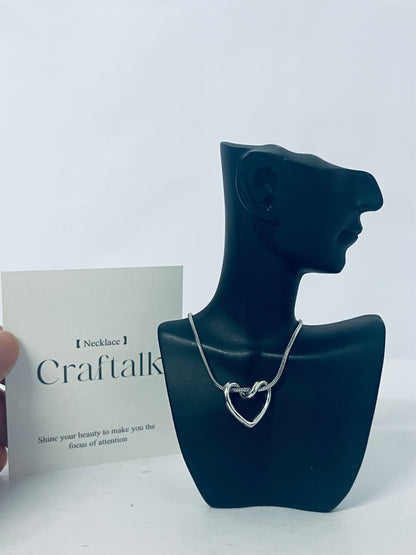 Craftalk Niche Design Necklace, Light Luxury Personalized Silver-tone Necklace
