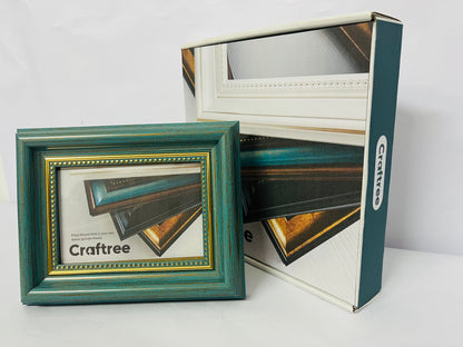 Craftree Square Picture Frame Blue Square Photo Frame Desktop Display Mount on the wall. Plastic Panel (not Glass), Plastic Packaging (not Carton).Tips, Peel Off The Panel's Film.