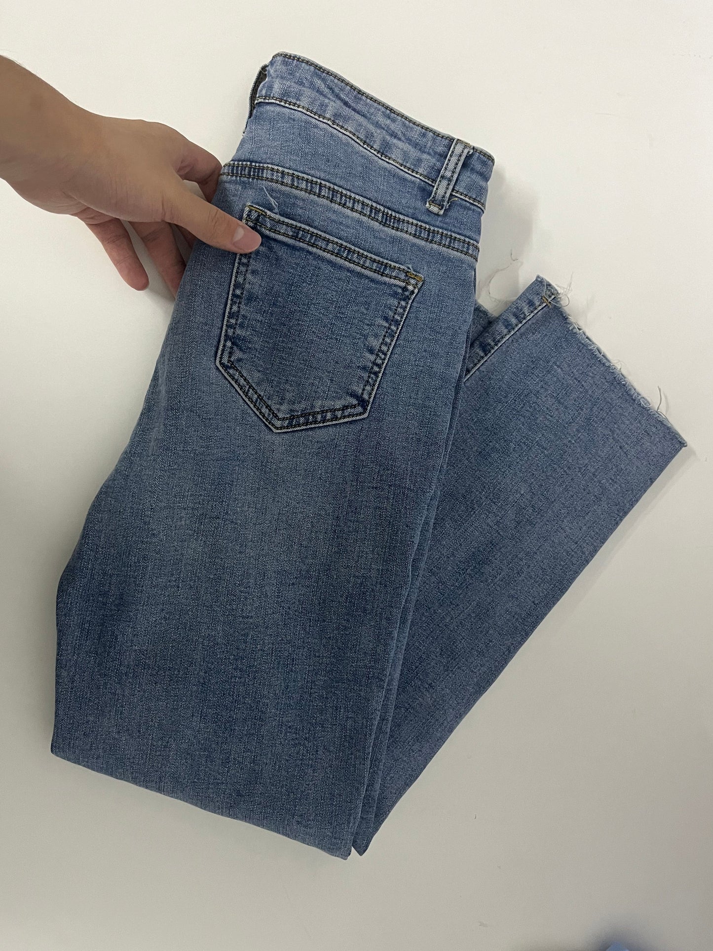 [CutePussy Jeans]——CutePussy High-Waisted Straight Leg Jeans - Slimming & Heightening Raw Hem Cropped Jeans