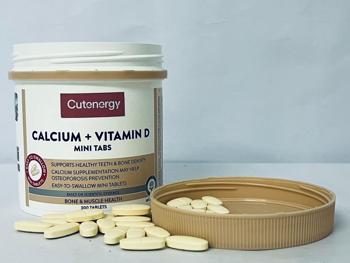 Cutenergy Calcium with Vitamin D3 and Citrate 830mg | Supplement for Women & Men | Bone Strength Support | Calcio | 300 Tablets | 2-Month Supply