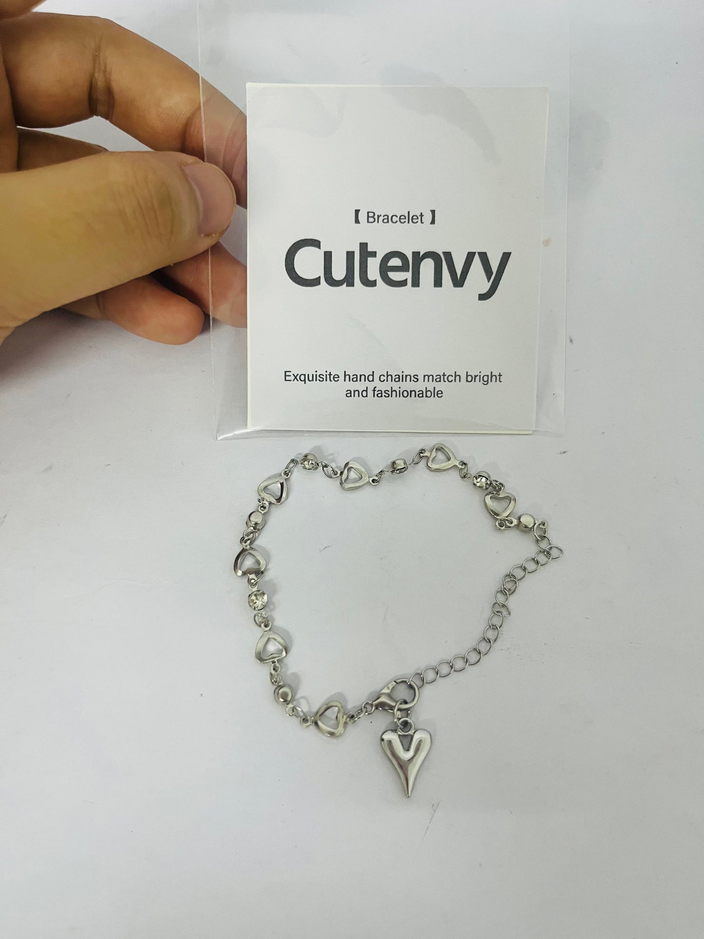 Cutenvy Classic Love Heart Design Fashion Accessory Bracelet Stainless Steel Love Heart Charm Adjustable Link Chain Bracelet for Women