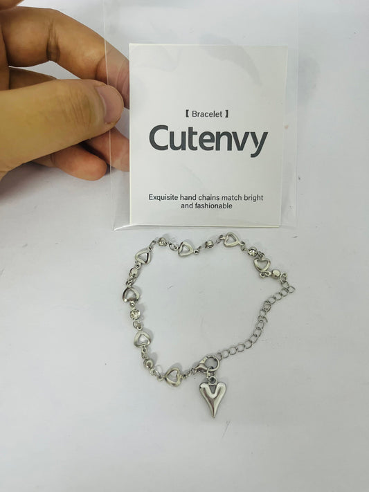 Cutenvy Classic Love Heart Design Fashion Accessory Bracelet Stainless Steel Love Heart Charm Adjustable Link Chain Bracelet for Women