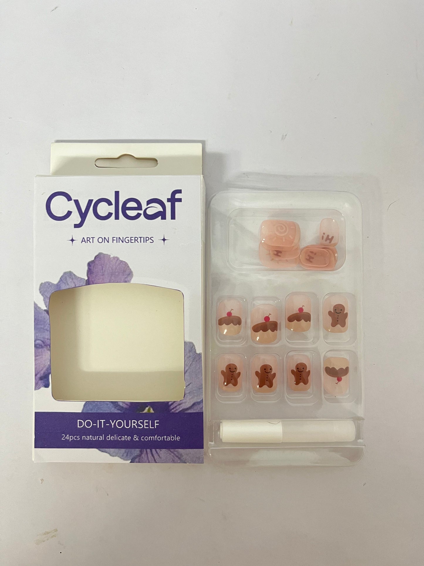 Cycleaf Press on Nails Short Length Coffin Shape, 24Pcs Full Cover Reusable Glossy Square False Nails with Cute Bear Designs, Artificial Fingernails Acrylic Fake Nails with Glue, Glue on Nails Charms
