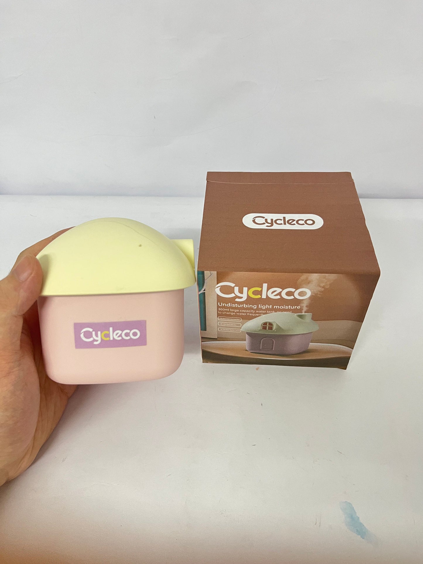 Cycleco Humidifier for Bedroom,Portable Humidifier,Baby humidifiers with 7 modes of sunset atmosphere lighting and 2 modes of night light,two spray modes,suitable for children,bedroom and office