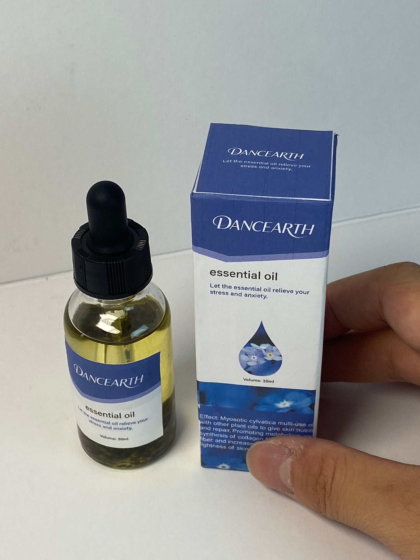 DANCEARTH Lavender Essential Oil  Organic Lavender Oil  For Massage Aromatherapy   Skin And Hair  DIY Uses   1.7 fl. Oz