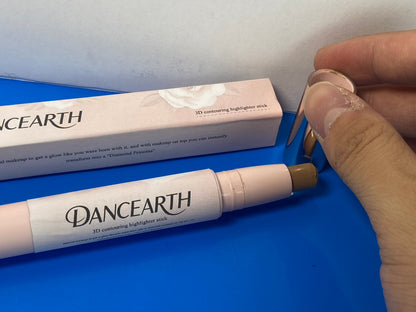 DANCEARTH  Highlighter make-up, Vegan Formula, Easy to Use, Glides on Effortlessly, Non-Greasy, Doesn't Crease, 0.21oz