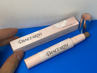 DANCEARTH  Highlighter make-up, Vegan Formula, Easy to Use, Glides on Effortlessly, Non-Greasy, Doesn't Crease, 0.21oz