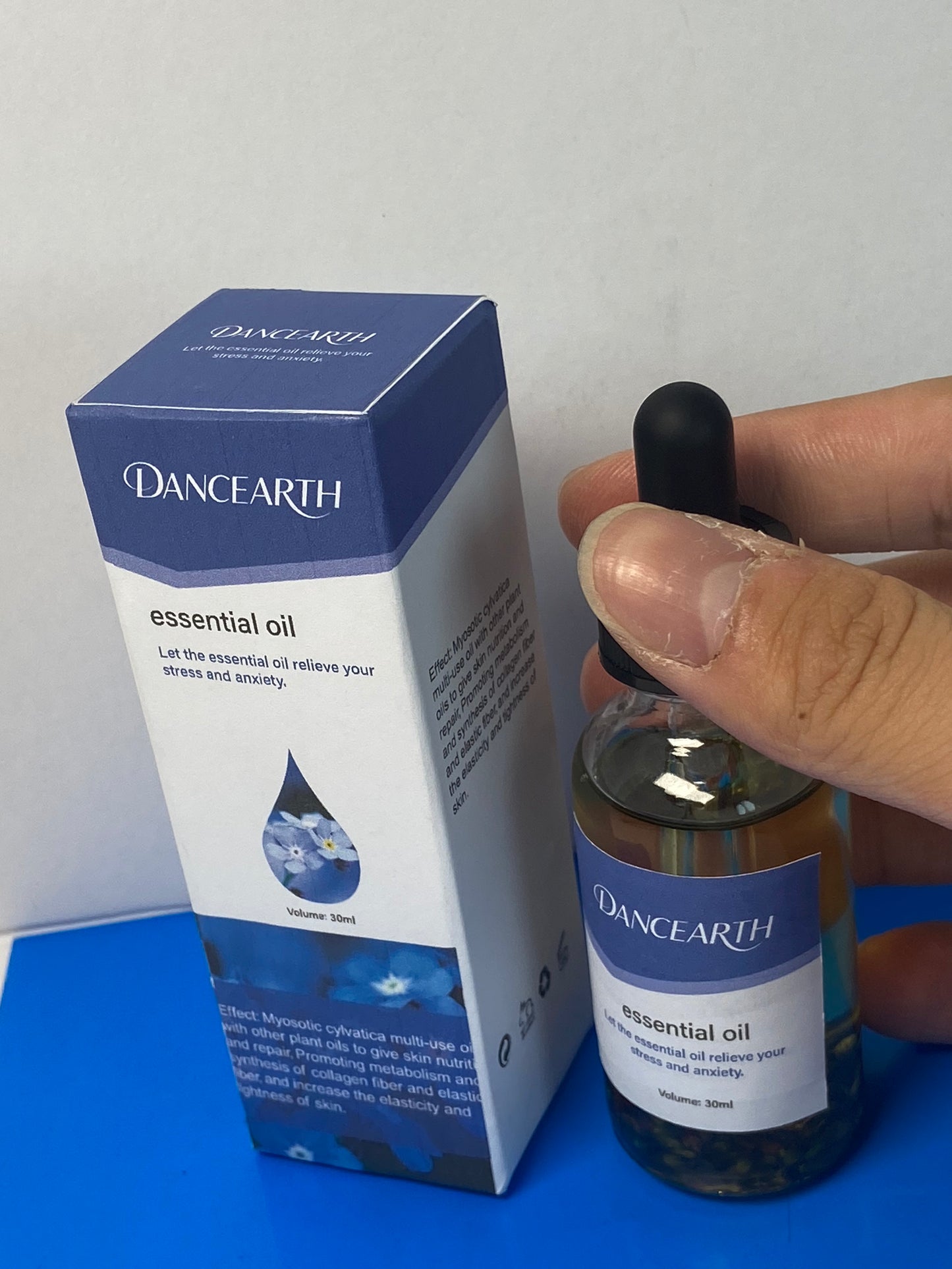 DANCEARTH Lavender Essential Oil  Organic Lavender Oil  For Massage Aromatherapy   Skin And Hair  DIY Uses   1.7 fl. Oz