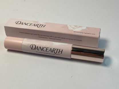 DANCEARTH  Highlighter make-up, Vegan Formula, Easy to Use, Glides on Effortlessly, Non-Greasy, Doesn't Crease, 0.21oz