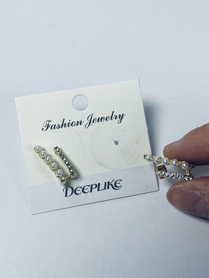 DEEPLIKE Vintage Pearl Earrings CZ Pearl Ear Claw Earrings Rhinestone Bar Stud Earrings Gold Crystal Climber Earrings Jewelry for Women