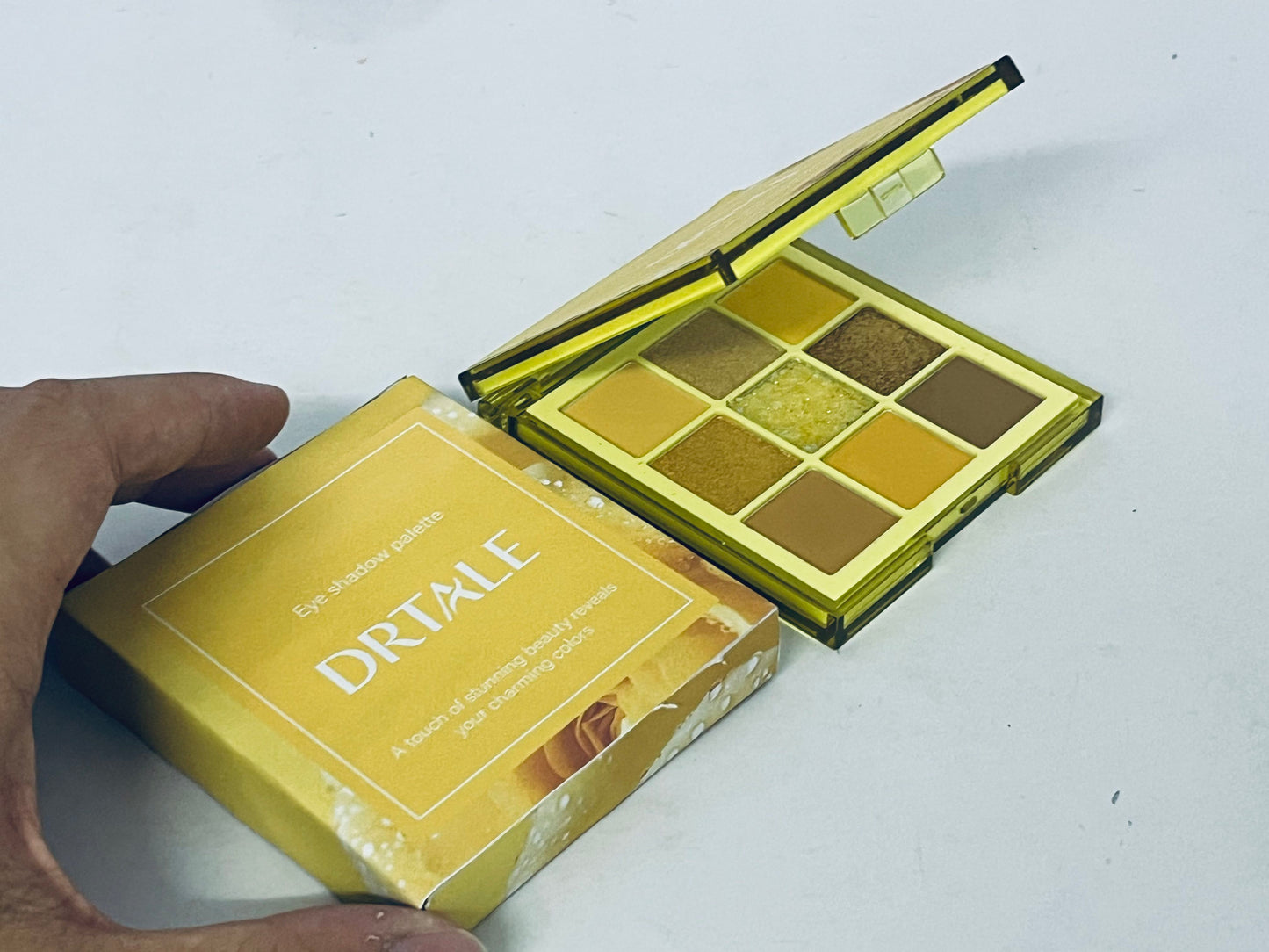DRTALE 9-Color Eyeshadow Palette, Golden Earth Tone with Matte/Shimmer/Glitter Textures, Long-Lasting High Pigment for Daily & Party Looks