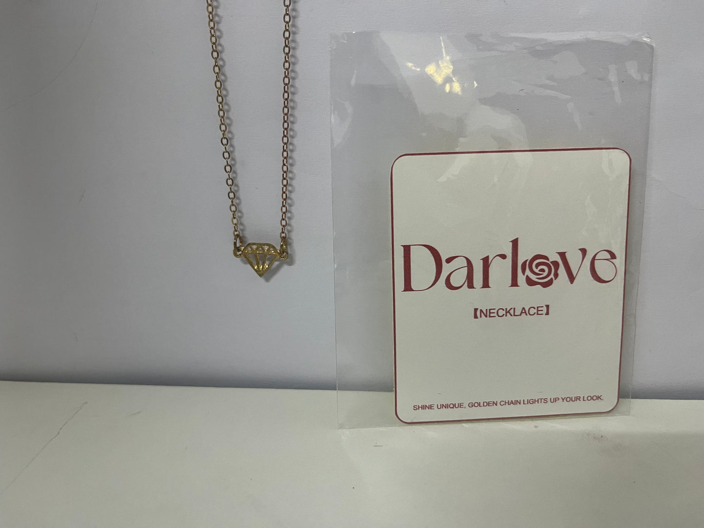 【Darlove Diamond-Shaped Pendant Necklace】—— Shiny Accent to Elevate Your Style