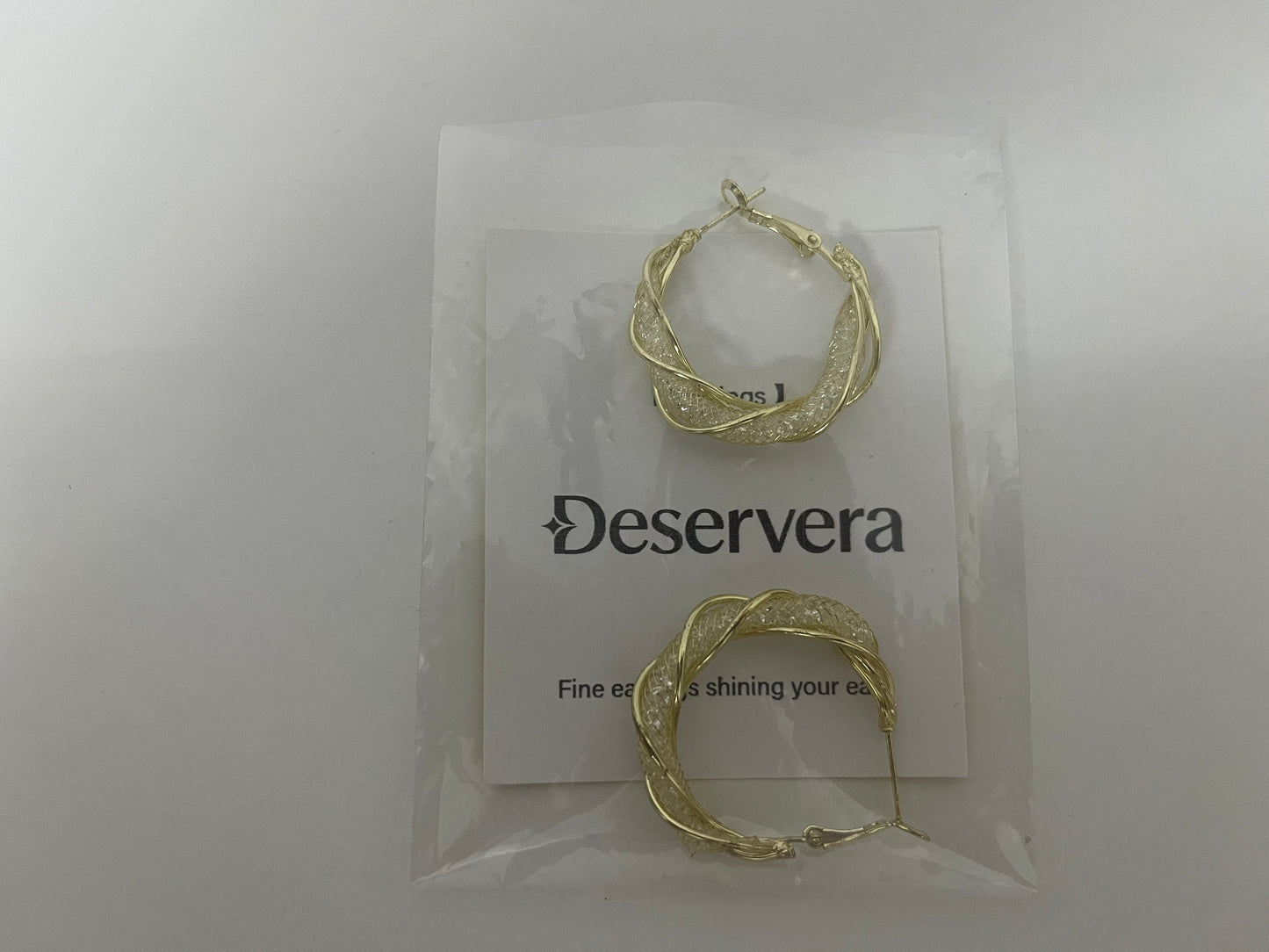 Deservera Woven Gilded Hoop Earrings Retro & Elegant Statement Piece for Outfits