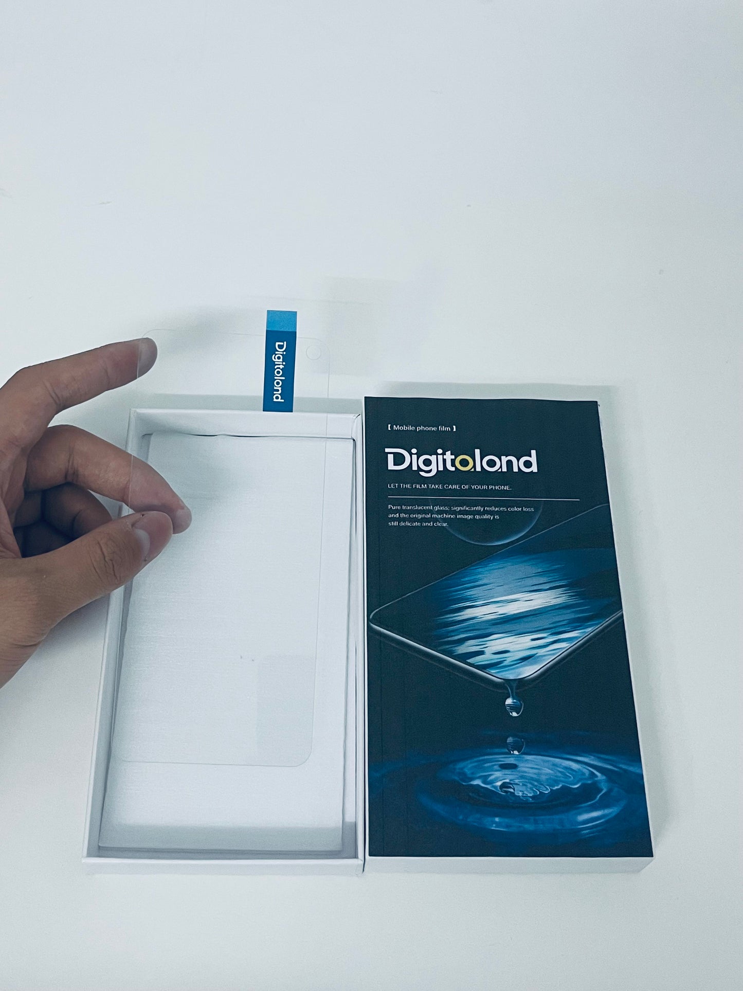 Digitaland Tempered Glass Screen Protector: "Invisible Armor" for Clear Screen Protection
