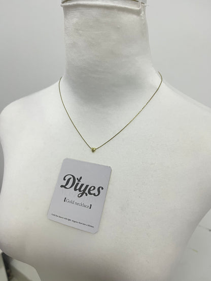Diyes Dainty Gold Heart Necklace, Minimalist Heart Pendant Necklace for Women, Elegant Gold Chain Necklace for Daily Wear, Gift for Her