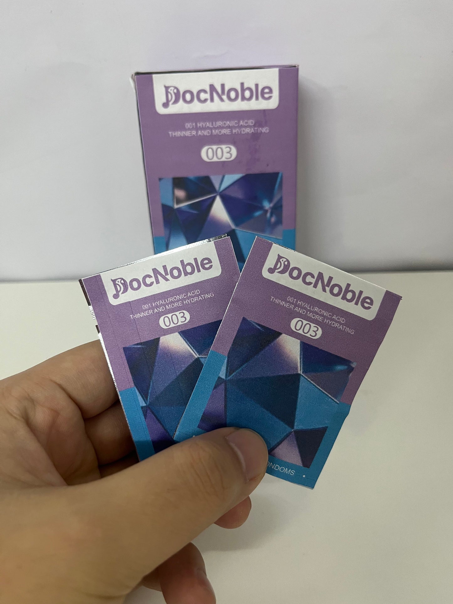 DocNoble 001 Hyaluronic Acid Ultra-Thin Hydrating Condoms