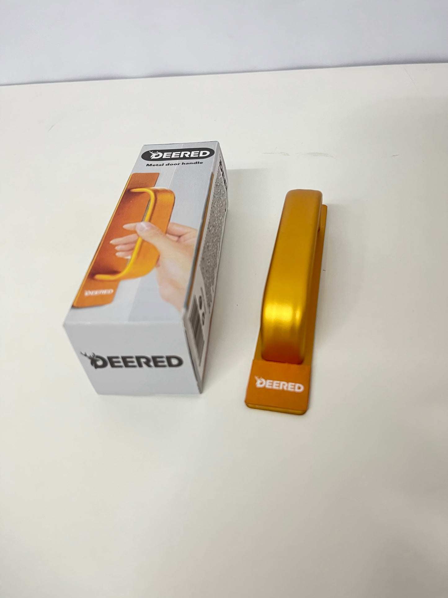 DEERED Metal Recessed Door Handle Gold Style Minimalist Texture A Practical Decorative Pull for Doors/Cabinets