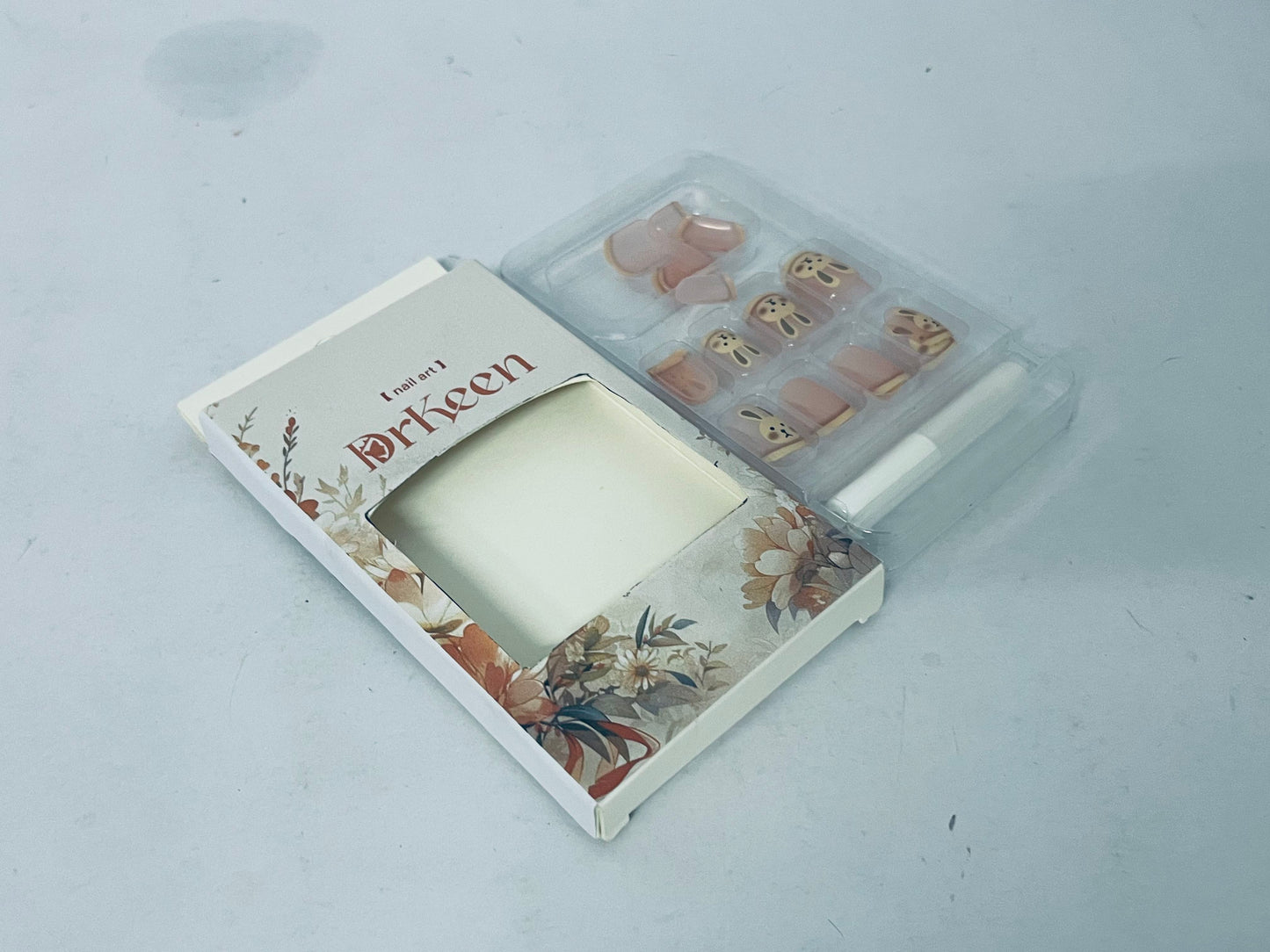 DrKeen False nails Fall Press on Nails Short Square Fake Nails Brown False Nails with Little bunny Design Cute Press on Nails Glossy Acrylic Nails Stick on Nails for Women and Girls Jelly Press on Nails 24Pcs