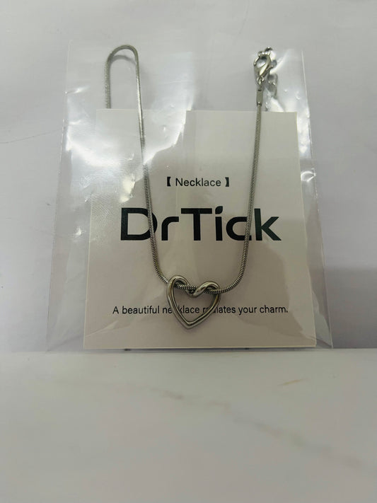 DrTick Heart Pendant Necklace – Classic Silver Heart Necklace with Minimalist Design, Dainty Love Jewelry for Women, Everyday Simple Necklace for Gift